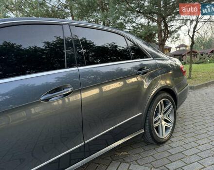 Серый Мерседес Е-Класс, объемом двигателя 2.2 л и пробегом 232 тыс. км за 16300 $, фото 16 на Automoto.ua