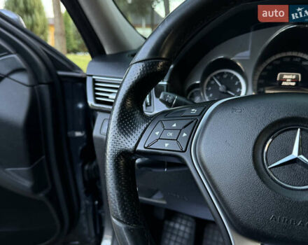 Серый Мерседес Е-Класс, объемом двигателя 2.2 л и пробегом 232 тыс. км за 16300 $, фото 70 на Automoto.ua