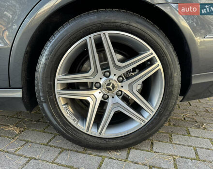 Серый Мерседес Е-Класс, объемом двигателя 2.2 л и пробегом 232 тыс. км за 16300 $, фото 37 на Automoto.ua