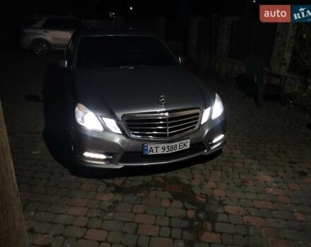 Серый Мерседес Е-Класс, объемом двигателя 2.99 л и пробегом 229 тыс. км за 16000 $, фото 2 на Automoto.ua