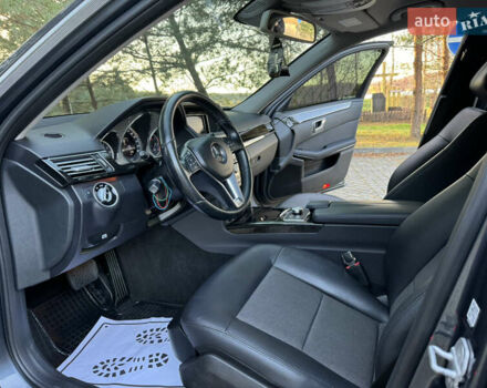 Серый Мерседес Е-Класс, объемом двигателя 2.2 л и пробегом 232 тыс. км за 16300 $, фото 60 на Automoto.ua