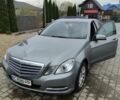 Серый Мерседес Е-Класс, объемом двигателя 2.1 л и пробегом 394 тыс. км за 10500 $, фото 1 на Automoto.ua