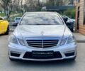 Сірий Мерседес Е-Клас, об'ємом двигуна 55 л та пробігом 80 тис. км за 48000 $, фото 1 на Automoto.ua