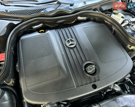 Серый Мерседес Е-Класс, объемом двигателя 2.2 л и пробегом 232 тыс. км за 16300 $, фото 113 на Automoto.ua