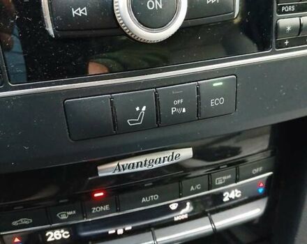 Серый Мерседес Е-Класс, объемом двигателя 2.2 л и пробегом 320 тыс. км за 12700 $, фото 3 на Automoto.ua