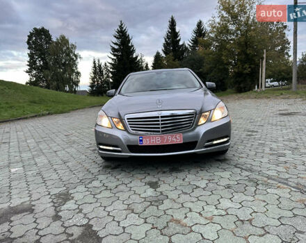 Сірий Мерседес Е-Клас, об'ємом двигуна 3 л та пробігом 187 тис. км за 14000 $, фото 22 на Automoto.ua
