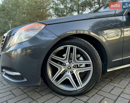 Серый Мерседес Е-Класс, объемом двигателя 2.2 л и пробегом 232 тыс. км за 16300 $, фото 8 на Automoto.ua