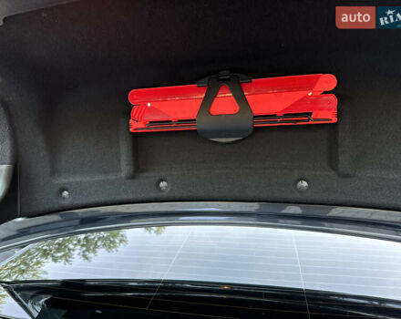 Серый Мерседес Е-Класс, объемом двигателя 2.2 л и пробегом 232 тыс. км за 16300 $, фото 110 на Automoto.ua