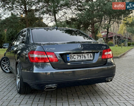 Серый Мерседес Е-Класс, объемом двигателя 2.2 л и пробегом 232 тыс. км за 16300 $, фото 39 на Automoto.ua