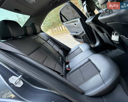 Серый Мерседес Е-Класс, объемом двигателя 2.2 л и пробегом 232 тыс. км за 16300 $, фото 95 на Automoto.ua