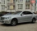 Серый Мерседес Е-Класс, объемом двигателя 2.2 л и пробегом 230 тыс. км за 10000 $, фото 4 на Automoto.ua