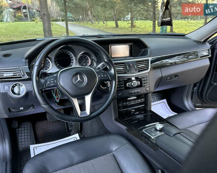 Серый Мерседес Е-Класс, объемом двигателя 2.2 л и пробегом 232 тыс. км за 16300 $, фото 76 на Automoto.ua