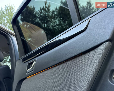 Серый Мерседес Е-Класс, объемом двигателя 2.2 л и пробегом 232 тыс. км за 16300 $, фото 93 на Automoto.ua