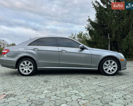 Сірий Мерседес Е-Клас, об'ємом двигуна 3 л та пробігом 187 тис. км за 14000 $, фото 4 на Automoto.ua