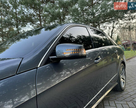 Серый Мерседес Е-Класс, объемом двигателя 2.2 л и пробегом 232 тыс. км за 16300 $, фото 13 на Automoto.ua