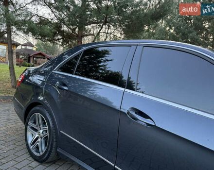 Серый Мерседес Е-Класс, объемом двигателя 2.2 л и пробегом 232 тыс. км за 16300 $, фото 32 на Automoto.ua