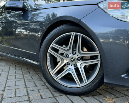 Серый Мерседес Е-Класс, объемом двигателя 2.2 л и пробегом 232 тыс. км за 16300 $, фото 27 на Automoto.ua