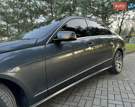 Серый Мерседес Е-Класс, объемом двигателя 2.2 л и пробегом 232 тыс. км за 16300 $, фото 11 на Automoto.ua