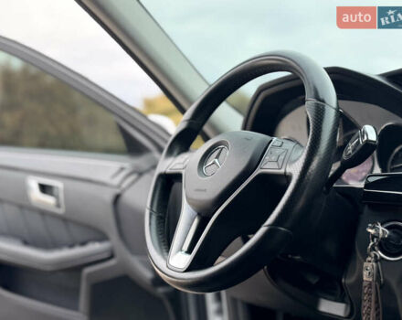 Сірий Мерседес Е-Клас, об'ємом двигуна 2.1 л та пробігом 149 тис. км за 18950 $, фото 73 на Automoto.ua