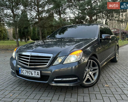 Серый Мерседес Е-Класс, объемом двигателя 2.2 л и пробегом 232 тыс. км за 16300 $, фото 5 на Automoto.ua