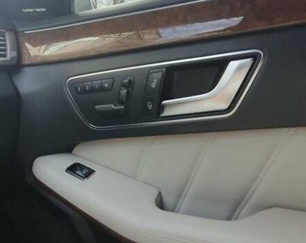 Серый Мерседес Е-Класс, объемом двигателя 3.5 л и пробегом 224 тыс. км за 14500 $, фото 35 на Automoto.ua