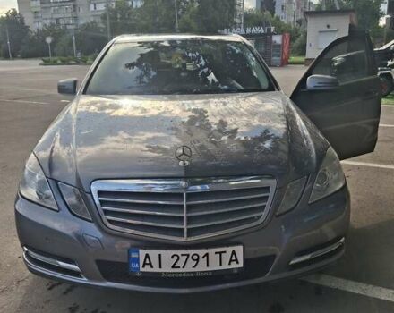 Серый Мерседес Е-Класс, объемом двигателя 2.14 л и пробегом 168 тыс. км за 14999 $, фото 1 на Automoto.ua