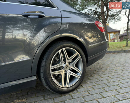 Серый Мерседес Е-Класс, объемом двигателя 2.2 л и пробегом 232 тыс. км за 16300 $, фото 19 на Automoto.ua