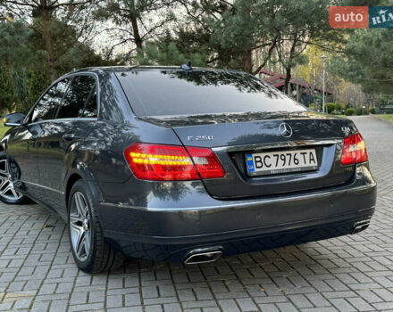 Серый Мерседес Е-Класс, объемом двигателя 2.2 л и пробегом 232 тыс. км за 16300 $, фото 41 на Automoto.ua