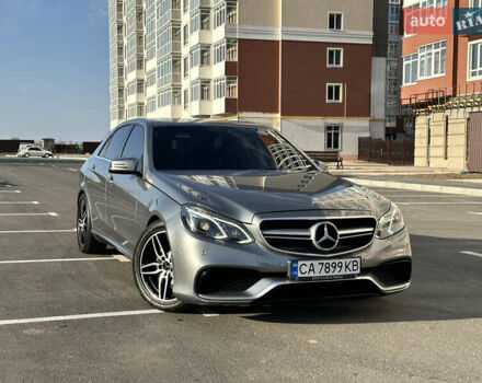 Серый Мерседес Е-Класс, объемом двигателя 2.14 л и пробегом 338 тыс. км за 16400 $, фото 1 на Automoto.ua