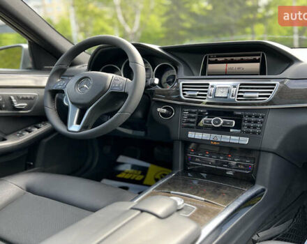 Серый Мерседес Е-Класс, объемом двигателя 3.5 л и пробегом 168 тыс. км за 16999 $, фото 24 на Automoto.ua