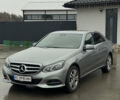 Серый Мерседес Е-Класс, объемом двигателя 2.14 л и пробегом 230 тыс. км за 18000 $, фото 1 на Automoto.ua