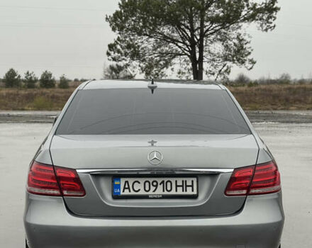 Серый Мерседес Е-Класс, объемом двигателя 2.14 л и пробегом 230 тыс. км за 18000 $, фото 7 на Automoto.ua