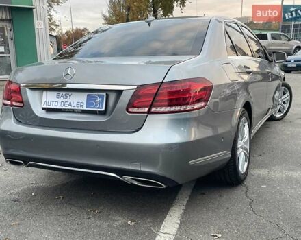 Мерседес Е-Клас 2013 у Києві на Automoto.ua Сірий Мерседес Е-Клас, об'ємом двигуна 2 л та пробігом 175 тис. км за 18490 $, фото 10 на Automoto.ua
