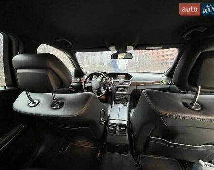 Сірий Мерседес Е-Клас, об'ємом двигуна 2.14 л та пробігом 248 тис. км за 12500 $, фото 25 на Automoto.ua