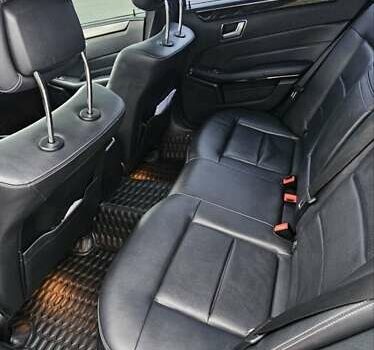 Серый Мерседес Е-Класс, объемом двигателя 3.5 л и пробегом 230 тыс. км за 15200 $, фото 14 на Automoto.ua