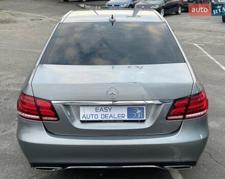 Мерседес Е-Клас 2013 у Києві на Automoto.ua Сірий Мерседес Е-Клас, об'ємом двигуна 2 л та пробігом 175 тис. км за 18490 $, фото 8 на Automoto.ua