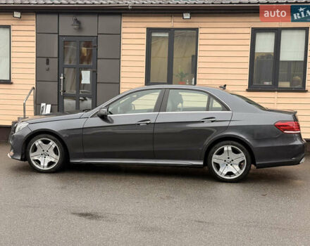 Сірий Мерседес Е-Клас, об'ємом двигуна 2.14 л та пробігом 147 тис. км за 17000 $, фото 12 на Automoto.ua