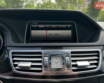 Серый Мерседес Е-Класс, объемом двигателя 3.5 л и пробегом 168 тыс. км за 16999 $, фото 15 на Automoto.ua