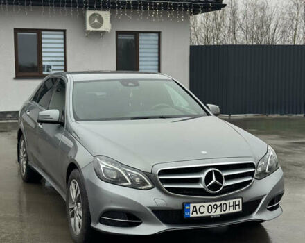 Серый Мерседес Е-Класс, объемом двигателя 2.14 л и пробегом 230 тыс. км за 18000 $, фото 2 на Automoto.ua