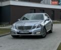 Серый Мерседес Е-Класс, объемом двигателя 2.2 л и пробегом 275 тыс. км за 11100 $, фото 1 на Automoto.ua