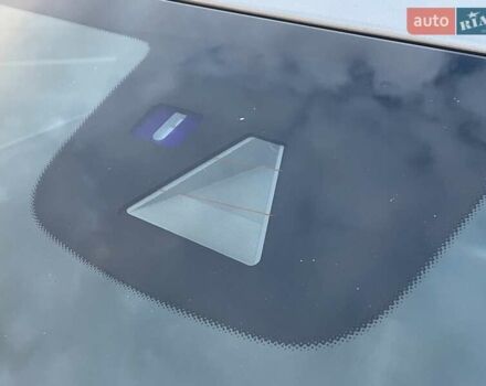 Мерседес Е-Клас 2013 у Києві на Automoto.ua Сірий Мерседес Е-Клас, об'ємом двигуна 2 л та пробігом 175 тис. км за 18490 $, фото 26 на Automoto.ua