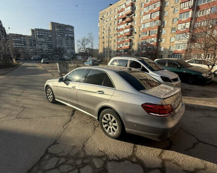 Серый Мерседес Е-Класс, объемом двигателя 2.14 л и пробегом 600 тыс. км за 10000 $, фото 6 на Automoto.ua