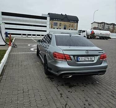 Серый Мерседес Е-Класс, объемом двигателя 3.5 л и пробегом 230 тыс. км за 15200 $, фото 4 на Automoto.ua