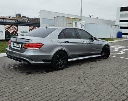 Серый Мерседес Е-Класс, объемом двигателя 3.5 л и пробегом 230 тыс. км за 15200 $, фото 5 на Automoto.ua