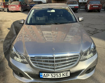 Серый Мерседес Е-Класс, объемом двигателя 2.14 л и пробегом 600 тыс. км за 10000 $, фото 1 на Automoto.ua