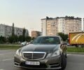 Серый Мерседес Е-Класс, объемом двигателя 2.2 л и пробегом 247 тыс. км за 21000 $, фото 1 на Automoto.ua