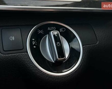 Серый Мерседес Е-Класс, объемом двигателя 3.5 л и пробегом 168 тыс. км за 16999 $, фото 13 на Automoto.ua