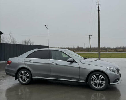 Серый Мерседес Е-Класс, объемом двигателя 2.14 л и пробегом 230 тыс. км за 18000 $, фото 5 на Automoto.ua