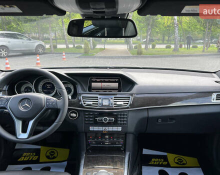 Серый Мерседес Е-Класс, объемом двигателя 3.5 л и пробегом 168 тыс. км за 16999 $, фото 20 на Automoto.ua