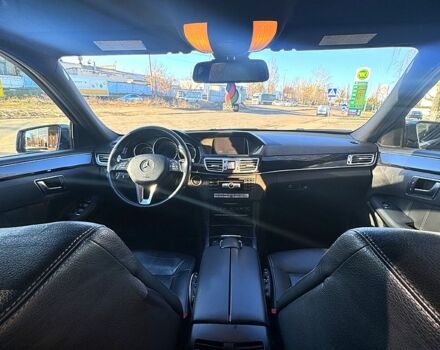 Сірий Мерседес Е-Клас, об'ємом двигуна 2.1 л та пробігом 373 тис. км за 15000 $, фото 12 на Automoto.ua